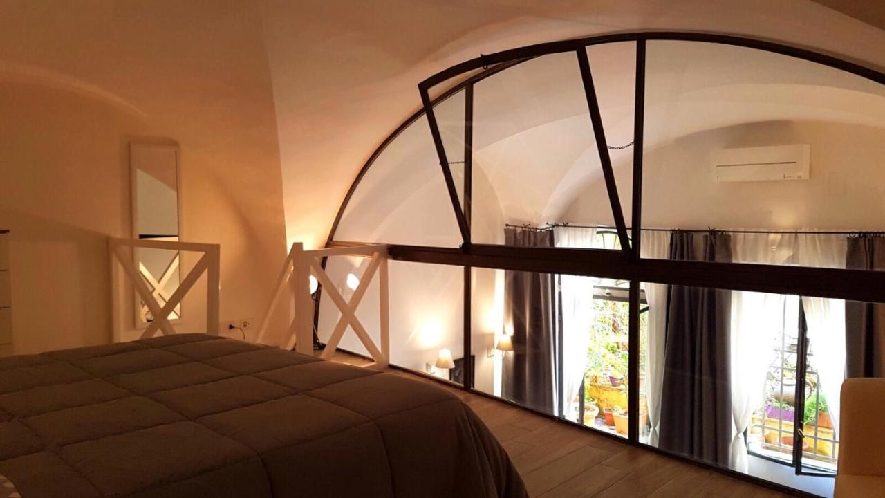Cynthia'S Garden - Apartment With Private Garden In Santa Croce Florenţa Exterior foto